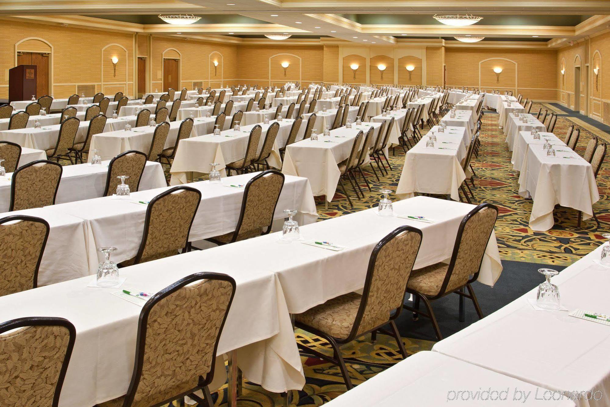 Holiday Inn Cleveland - South Independence By Ihg מראה חיצוני תמונה